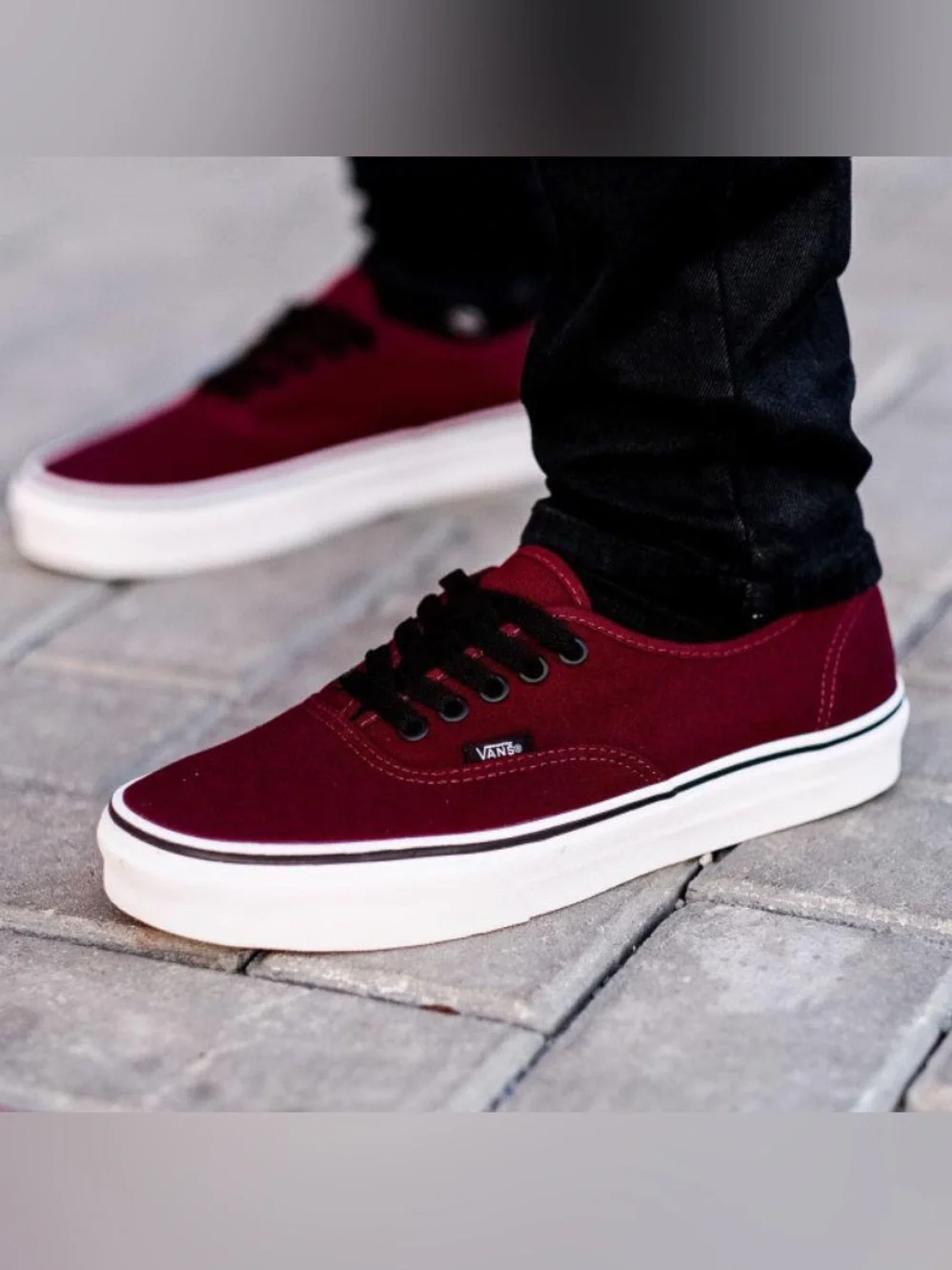 Vans Authentic Port Royal Red Burgundy/Black Canvas Low-Top Sneakers W 10 M 8.5
